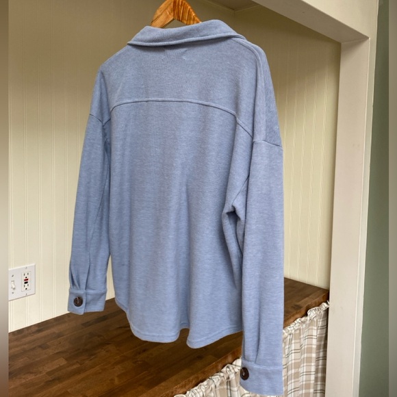 Periwinkle blue shacket - Picture 2 of 4